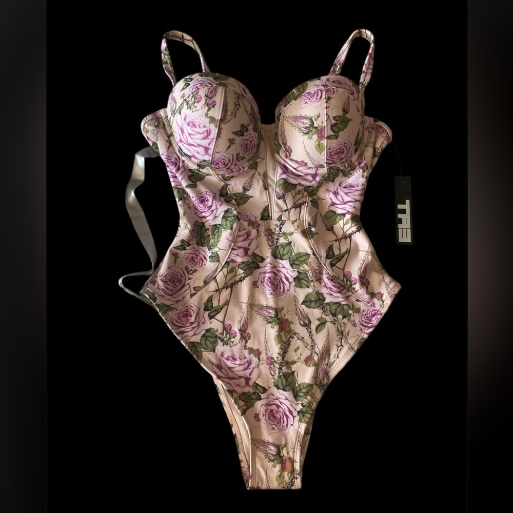 NWT💕TA3 Brazilian Bombshell- Lilac Thorny Rose 
SOLD OUT!! - Picture 5 of 10